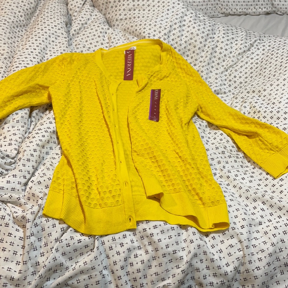 NWT Yellow cardigan